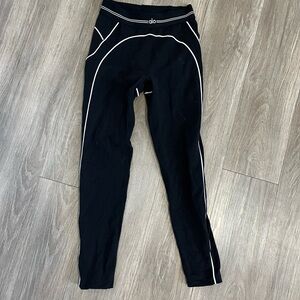 Alo Leggings